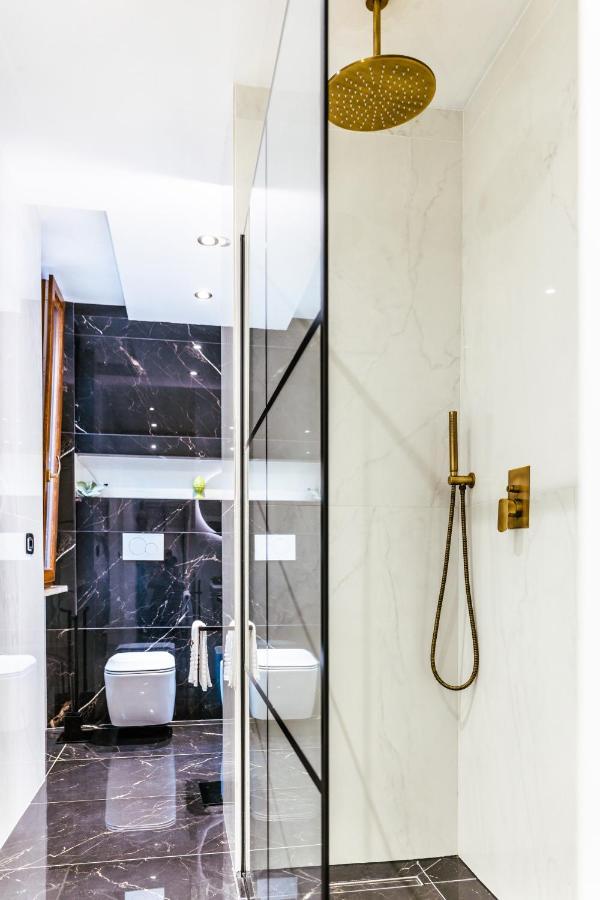 Marmur Luxury Room Лече Екстериор снимка