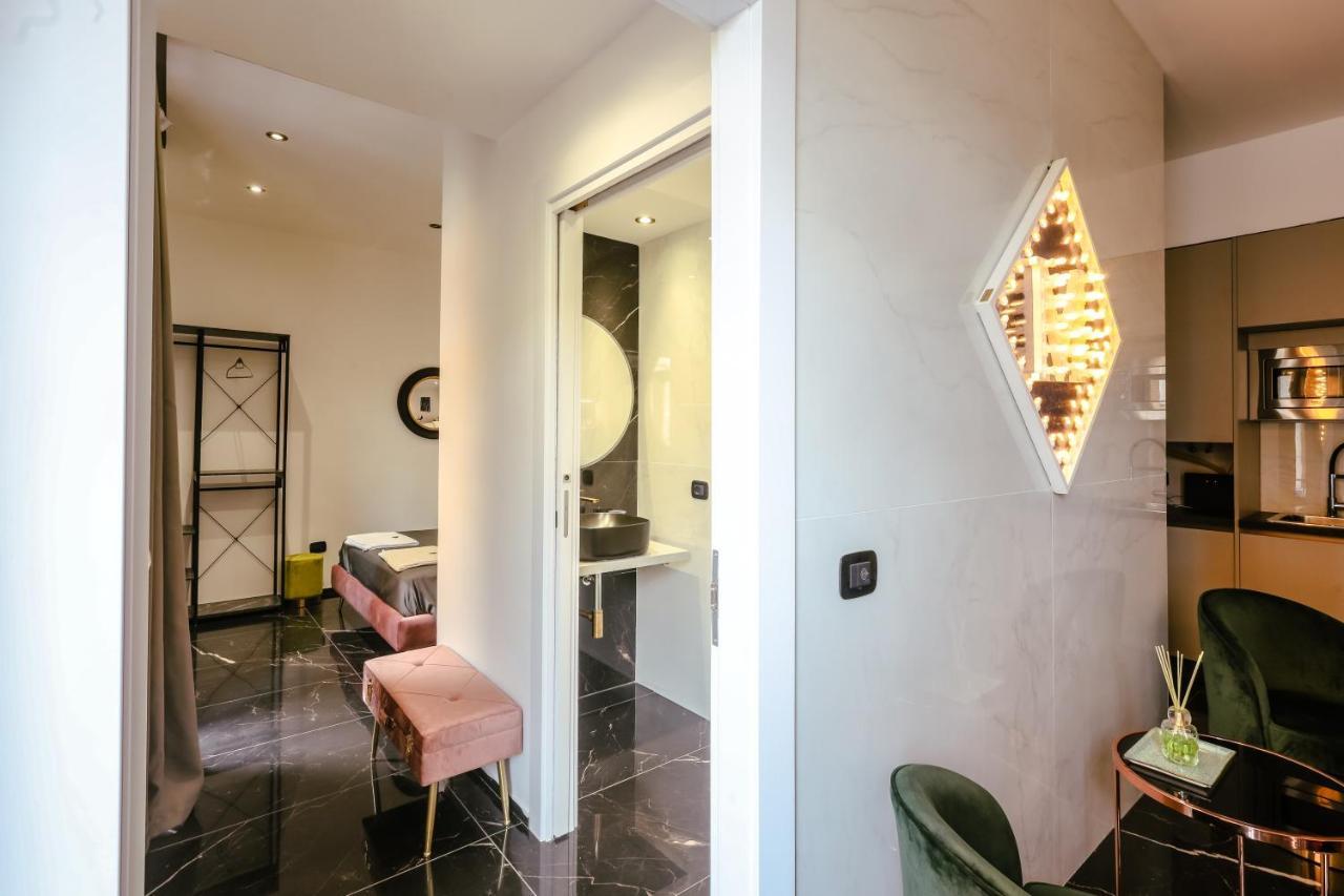Marmur Luxury Room Лече Екстериор снимка